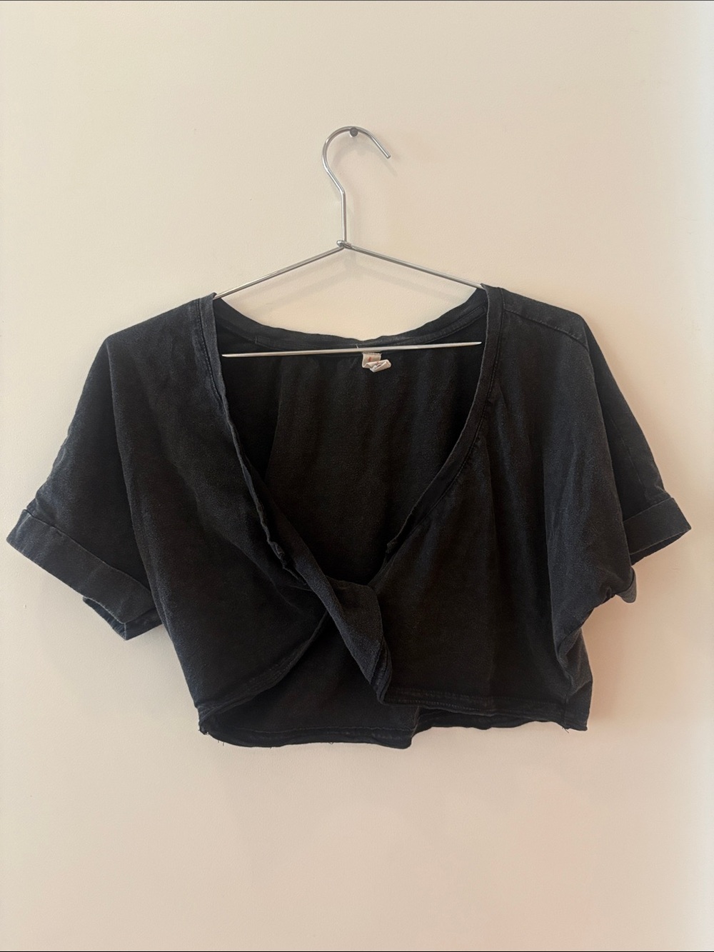 Twist-Front Black Cropped Tee